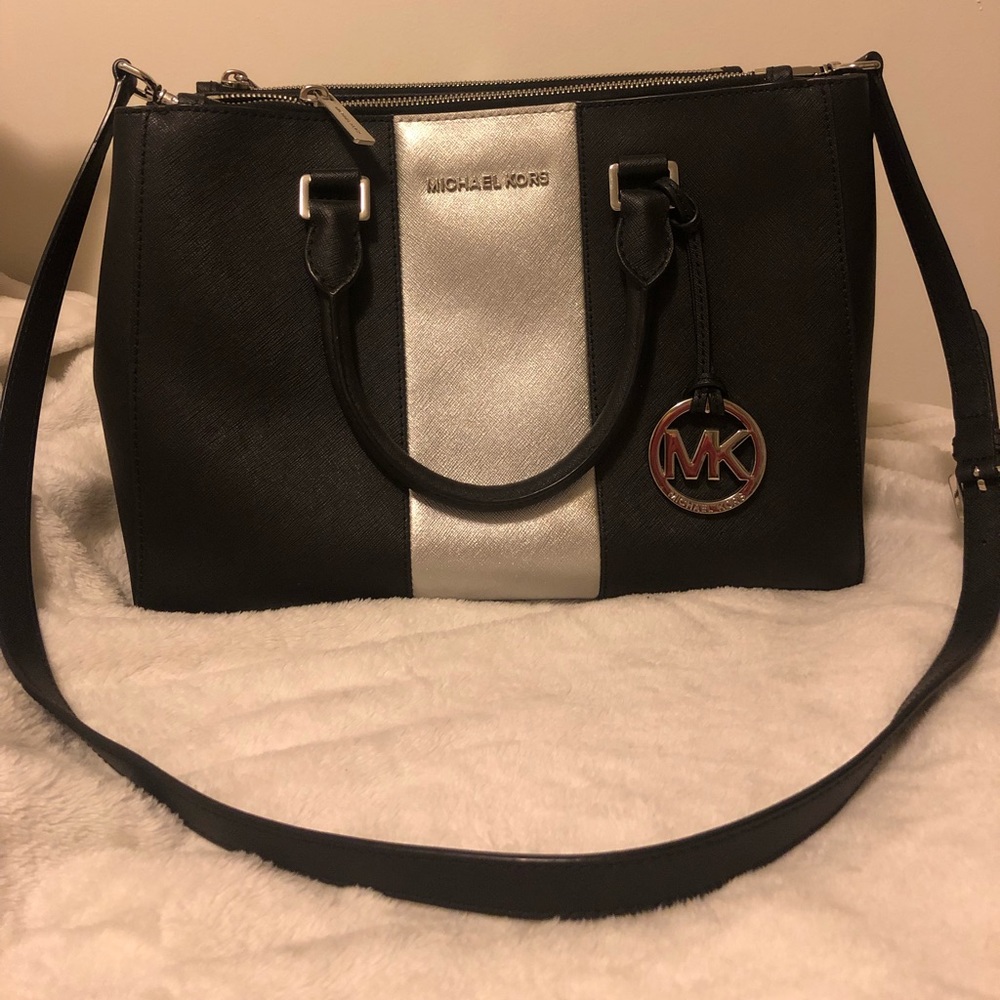 Michael Kors crossbody bag